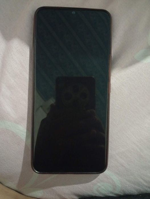 Tecno Spark 8c sotiladi