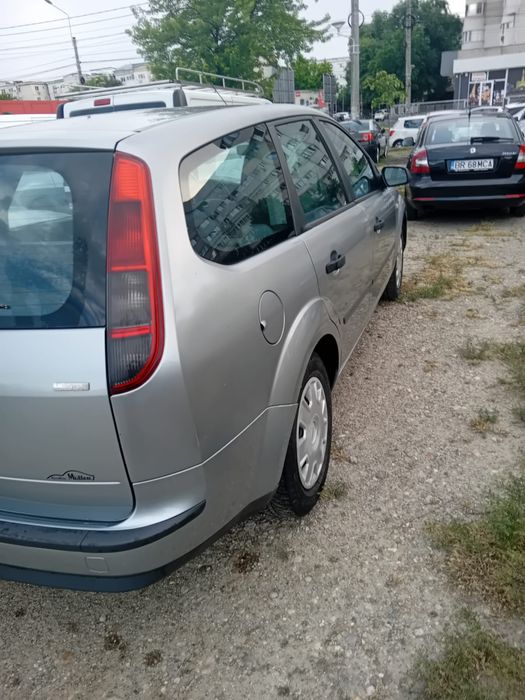 Ford focus break consum redus