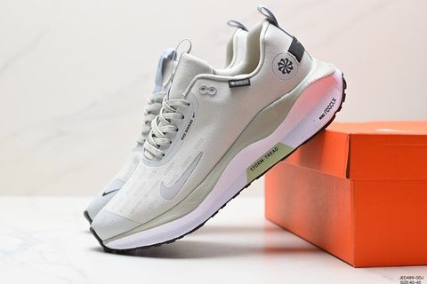 Nike React Infiniti Run 4