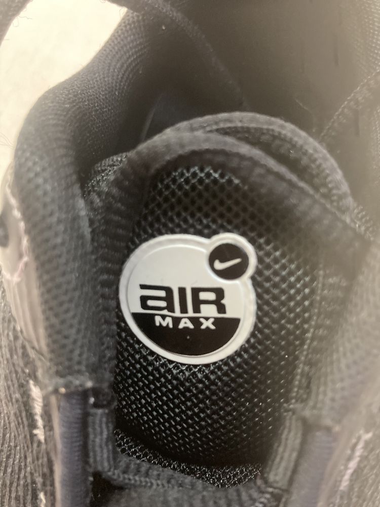 Маратонки Nike Air Max Pulse