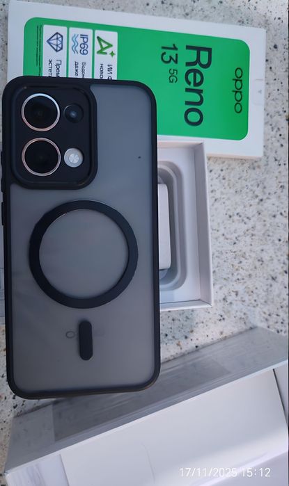 Oppo reno 13 12+12 512 в идеальное состояние