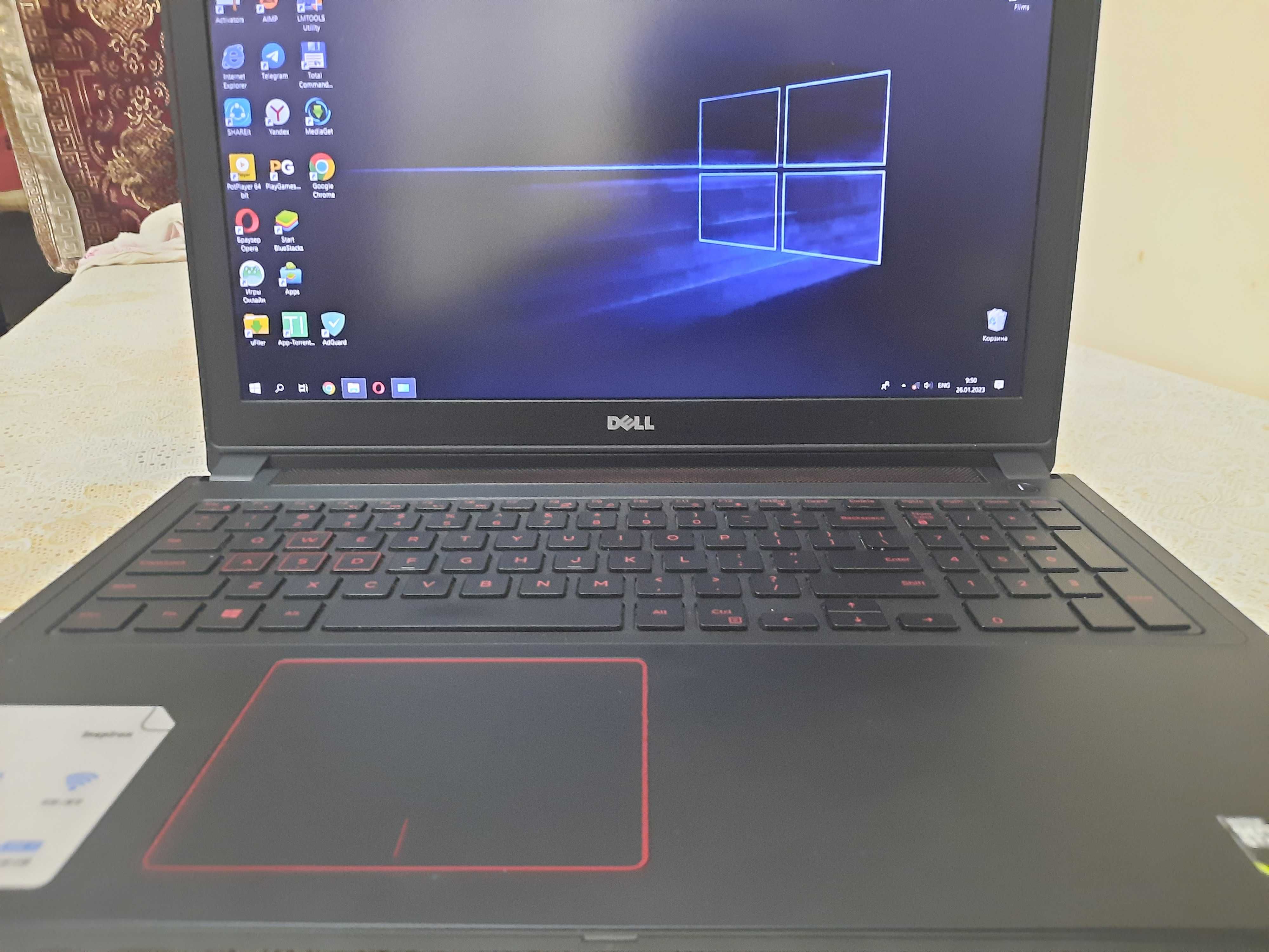 Dell igrovoy 1tb hard, 120gb ssd, 16gb ozu, gtx 1050 videokarta