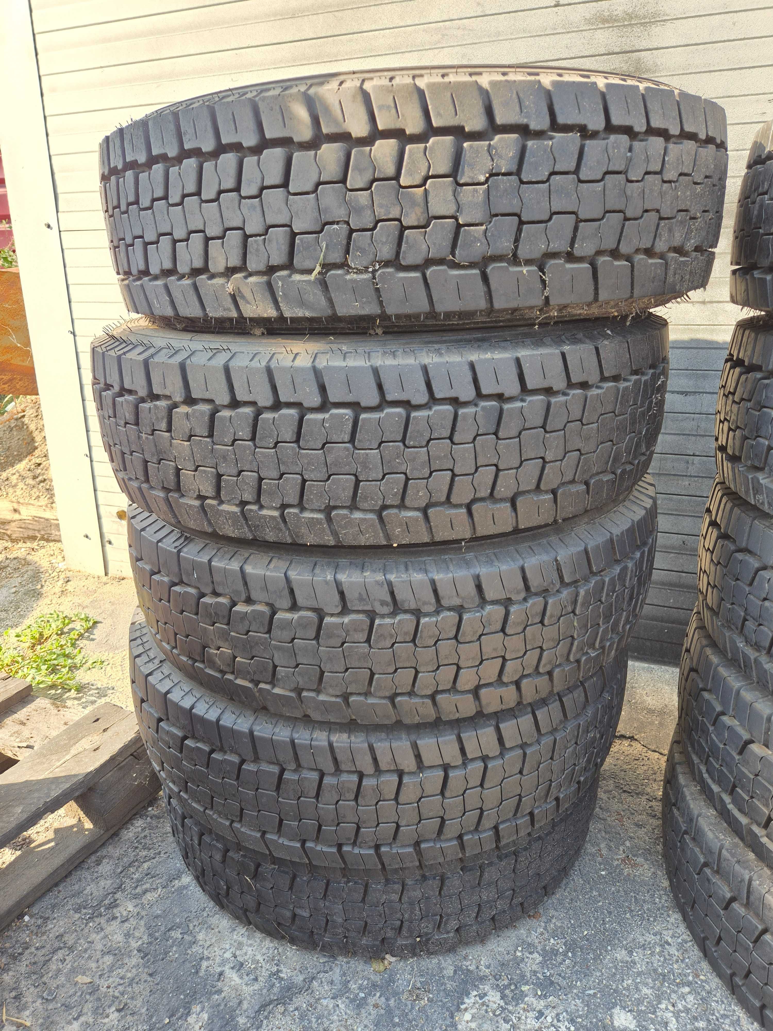 Anvelope Trailer Platforma Remorca - 215/75/17.5  UNIROYAL CA NOI 2013
