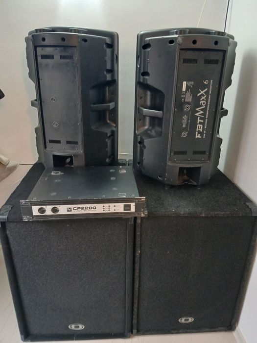Vand bași 800 w, 2 FBT MAX6, Amplificator 2x800 w trepiede si cabluri