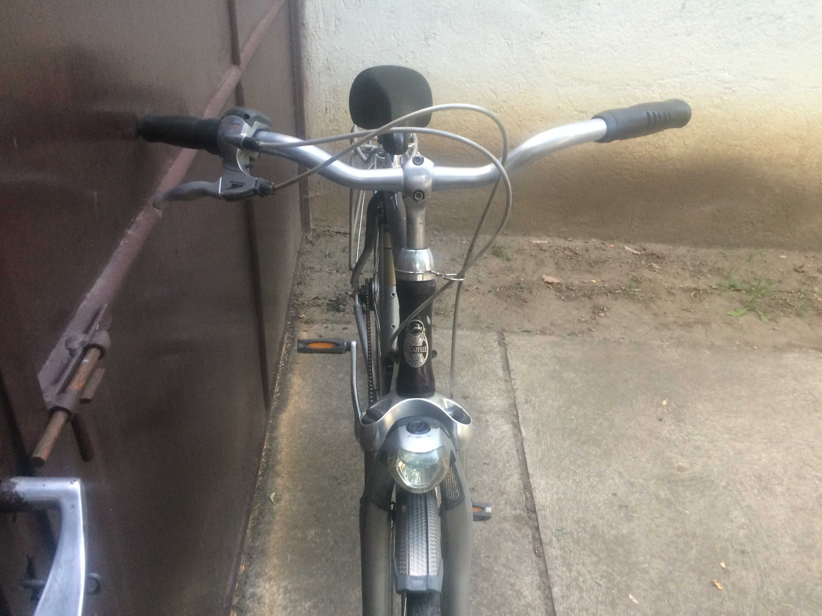 vand bicicleta aluminiu r28.