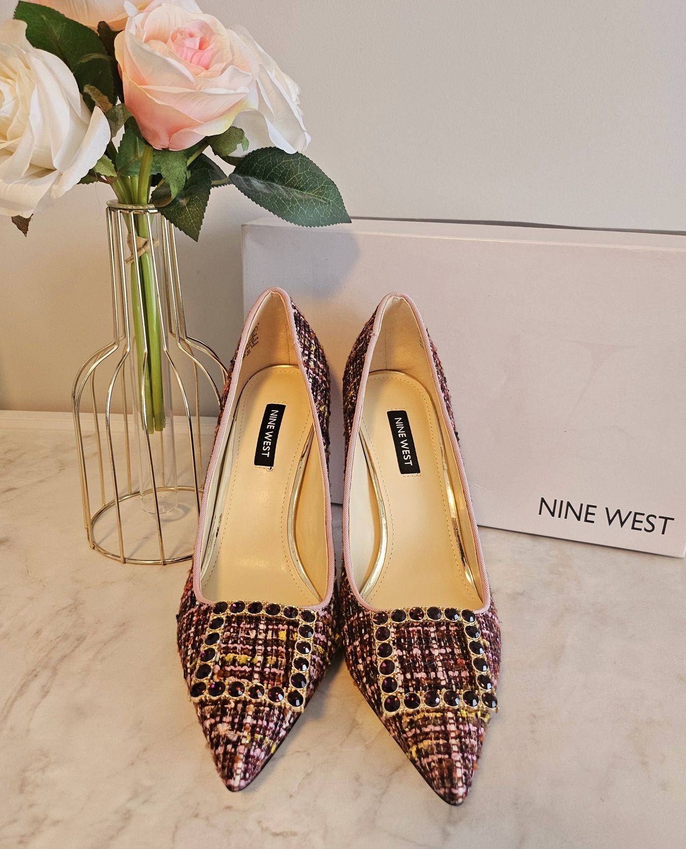 Обувки от букле "NINE WEST"