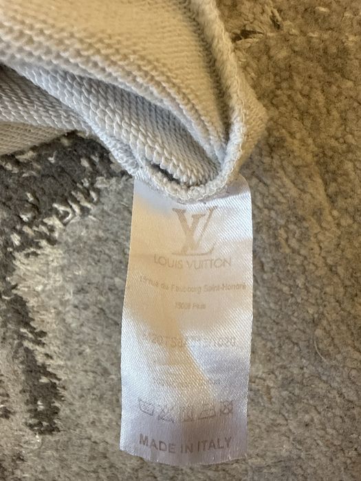 Блуза на Louis Vuitton
