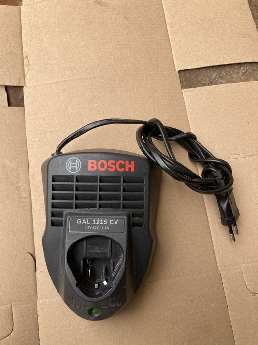 Alimentator Incarcator Bosch GAL 1215 CV 3,6-12v 1,5A