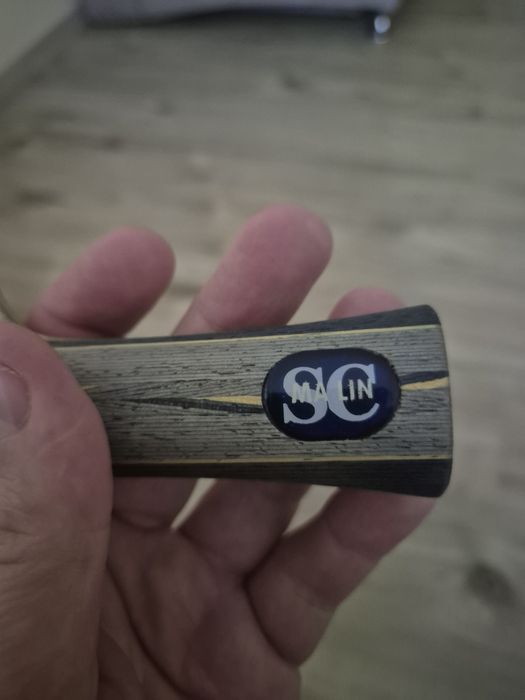 Vând paletă tenis de masă