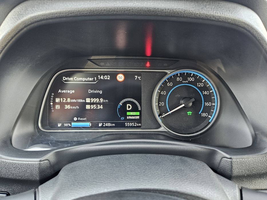 Nissan Leaf 2020 / 55950 km / 40kwh / full electric