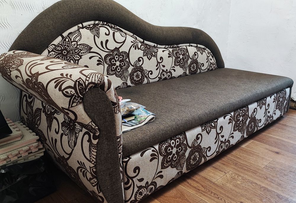 Продам диван-софу