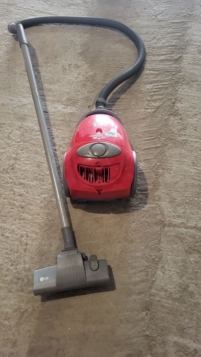 Пылесосы  разные