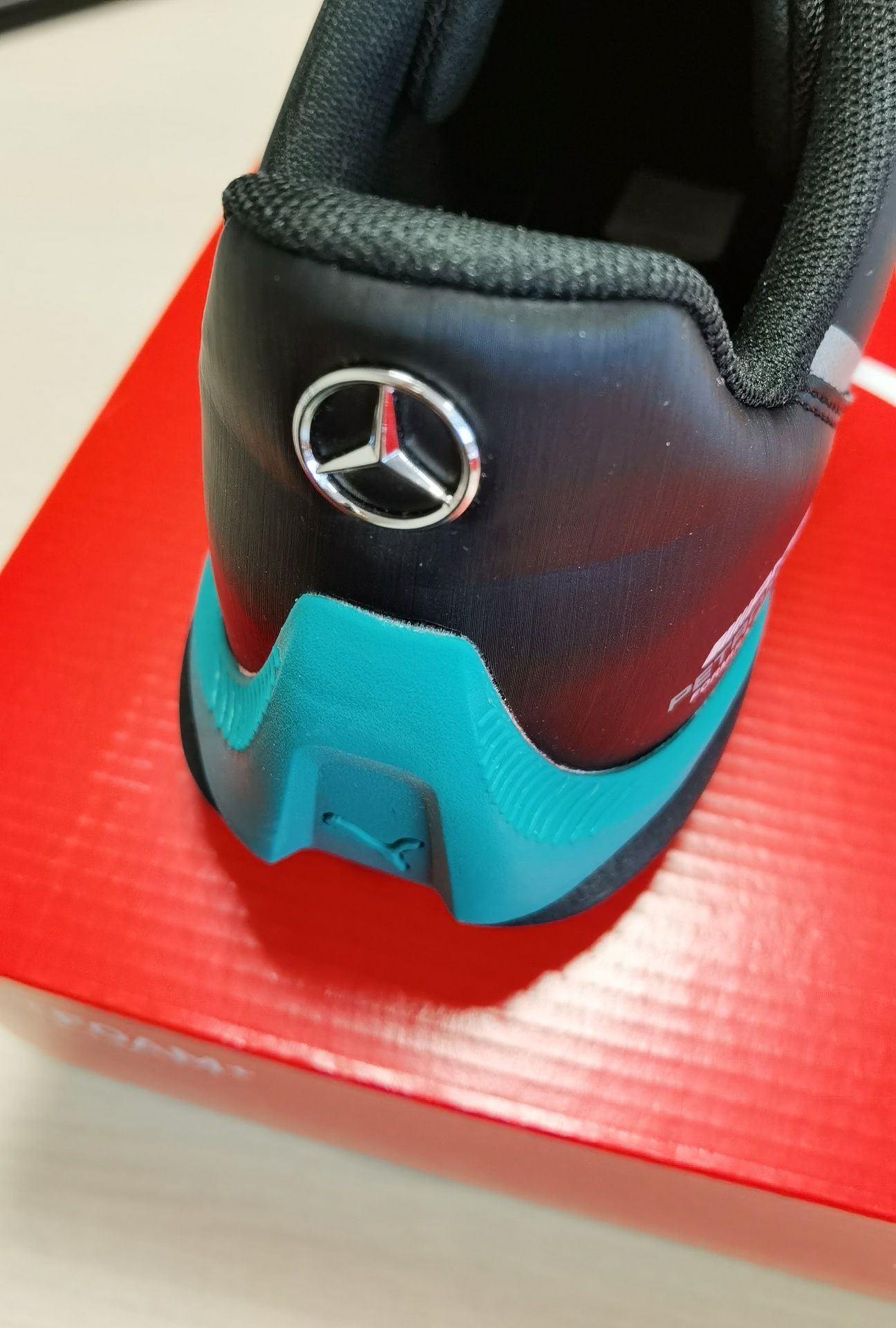 Маратонки Puma Mercedes-AMG