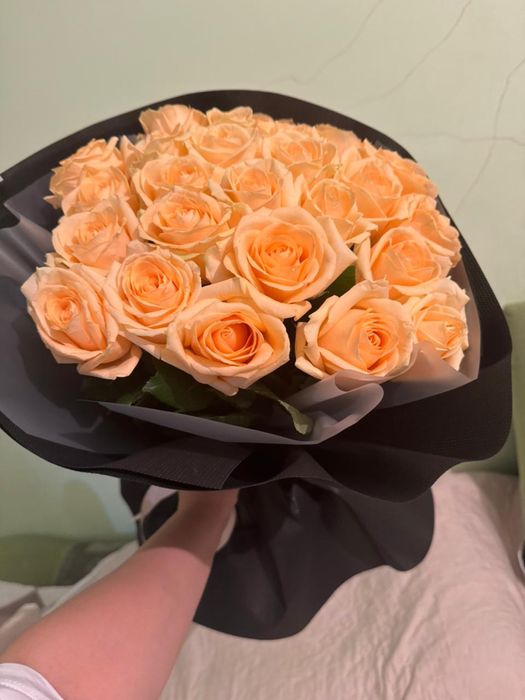 Продам букеты час назад подарили