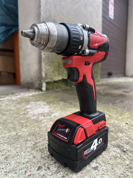 Milwaukee M18 CBLDD tot cu acumulator 4.0Ah