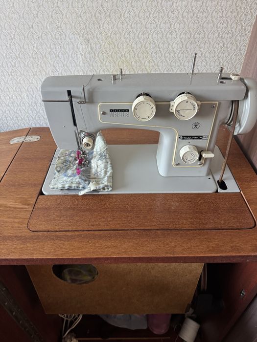 Швейнная машинка