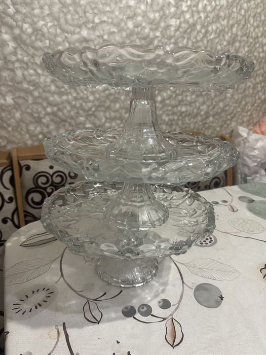 Продам тортницы 3 шт