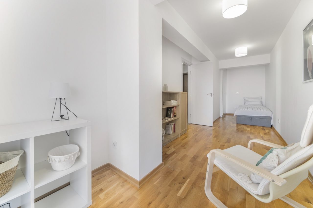 Продава се Четиристаен апартамент в София, Малинова долина - 147 кв.м за 2245 €/кв.м - Снимка #6