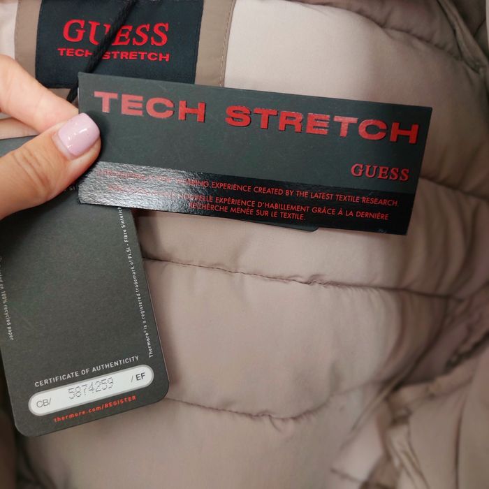 Мъжко пролетно/есенно яке Guess