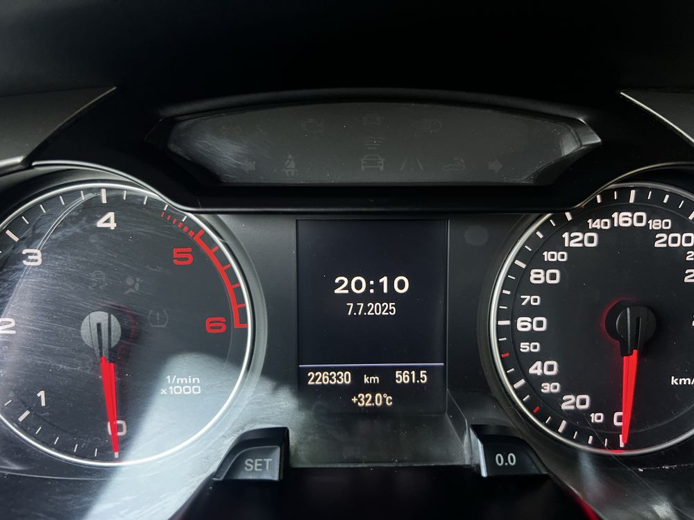 Audi A4 b8 S-Line 3.0