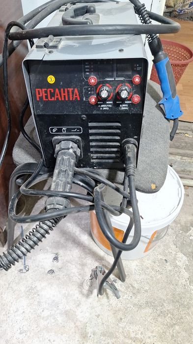 Продам срочно сварочный аппараь