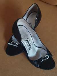 Poti alege din varietatea de oferte- Pantofi/ sandale Elegante !!!