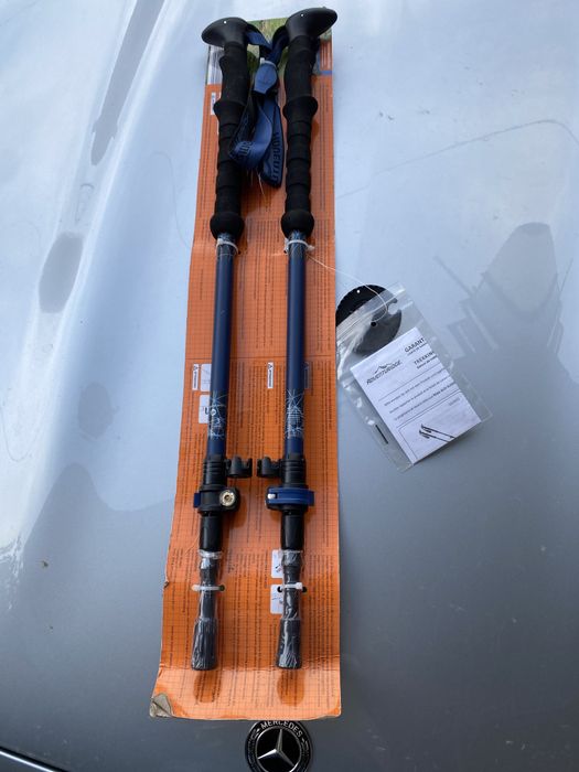 Щеки за туризъм Leki - сгъваеми