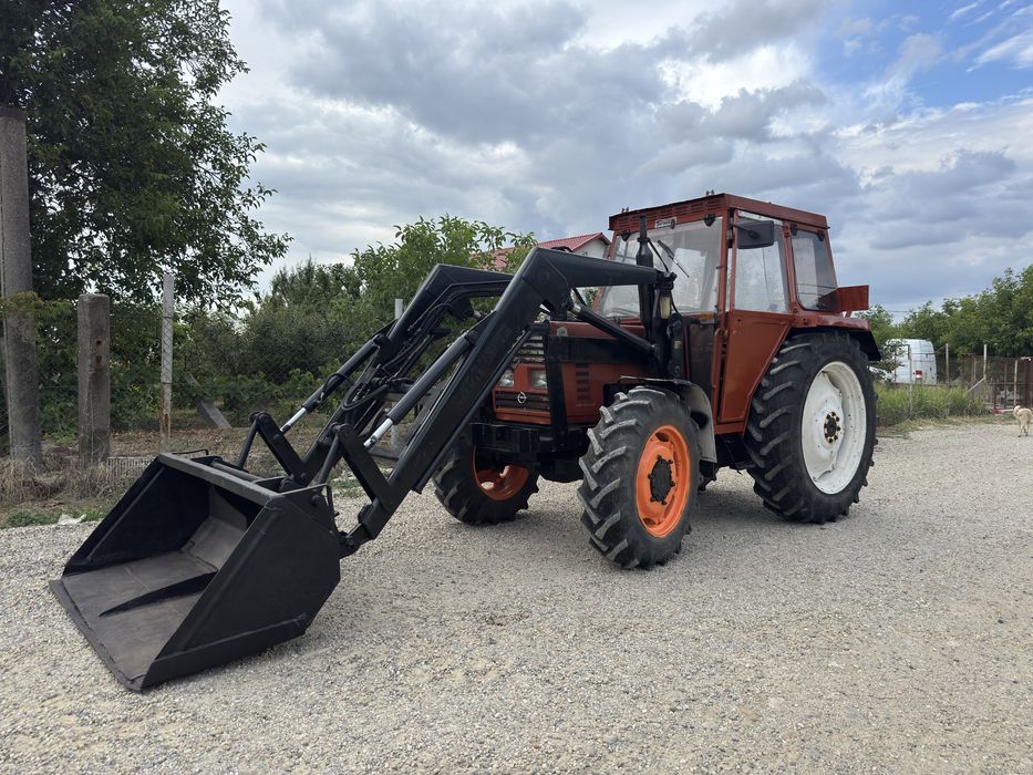 Fiat 55-66 DT 4x4 incarcator profi