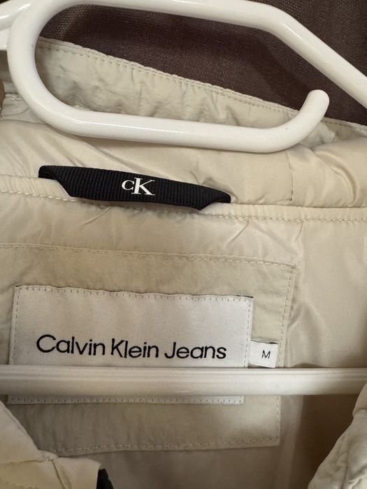 Calvin Klein яке размер М