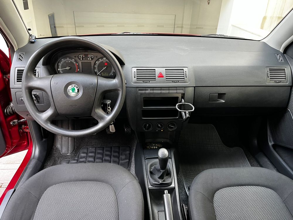 Skoda Fabia 1.2 benzină • 2005 • 95.000 km • Unic proprietar