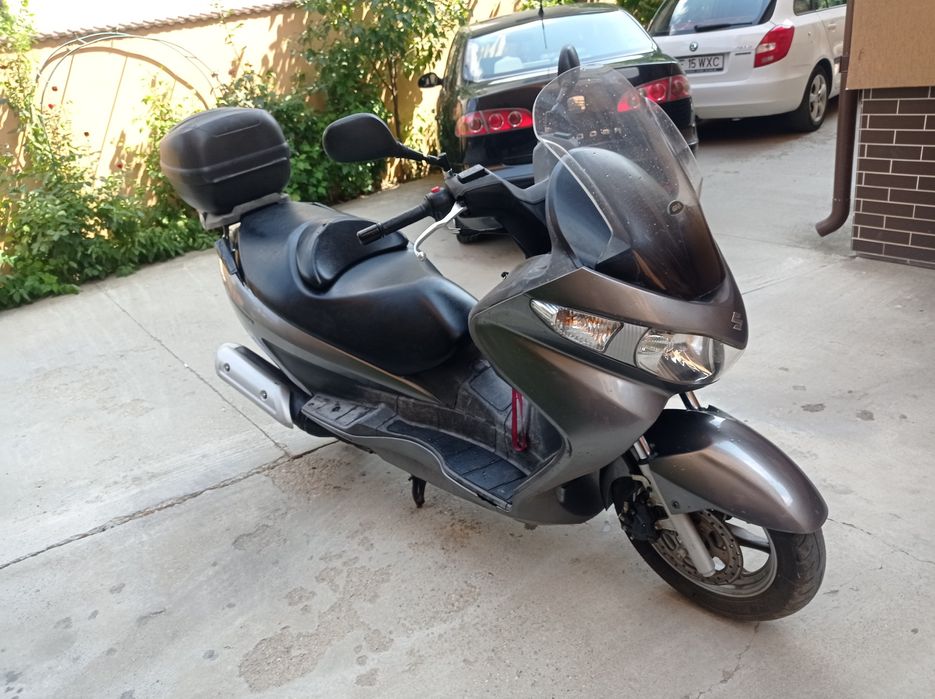 MaxiScuter Suzuki Burgman 200cc