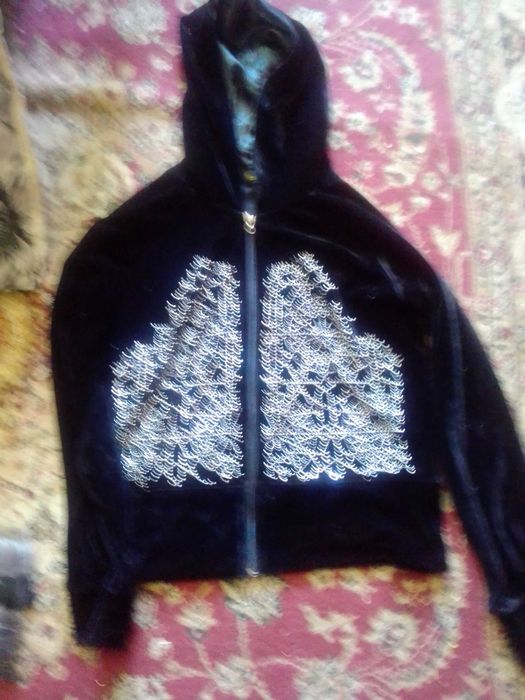 Толстовка с капюшоном на девочку