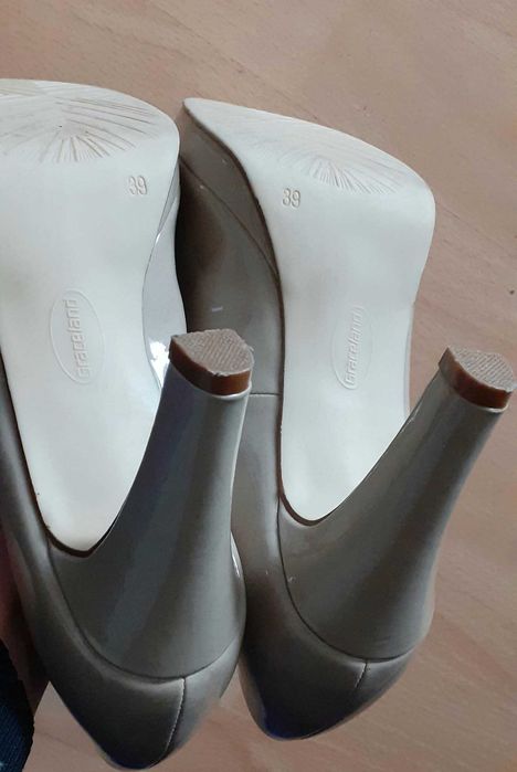 Маратонки Regata, номер 30