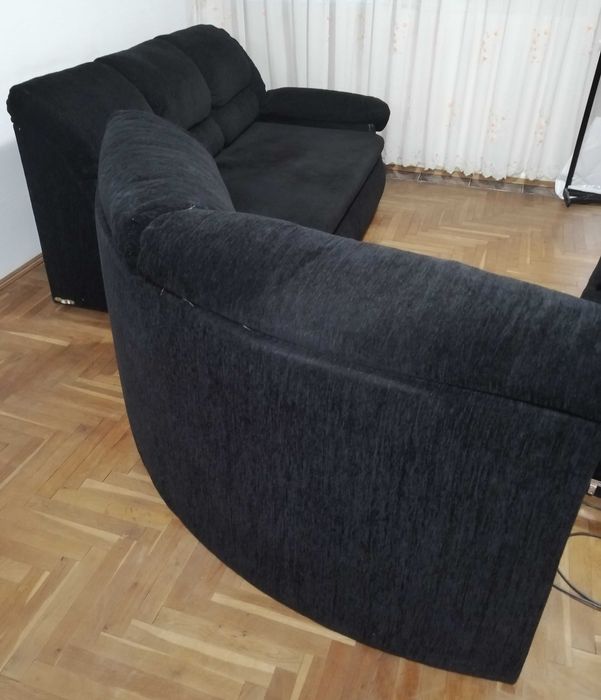 Ъглов диван с функция сън