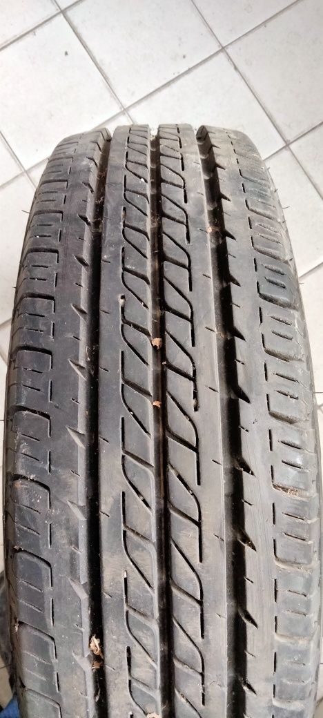 Гуми Lassa 2 бр. 195/70 R 15 C 104/102 R 8 PR LT