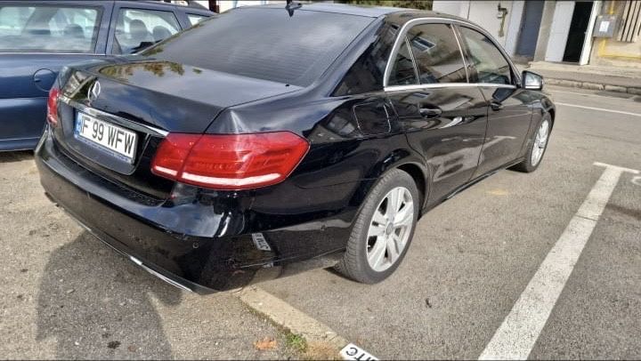 Mercedes benz E class 2.2 CDI