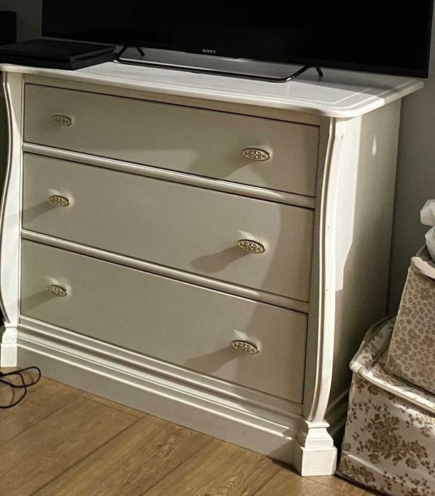 Comoda cu 3 sertare ROMINA Furniture