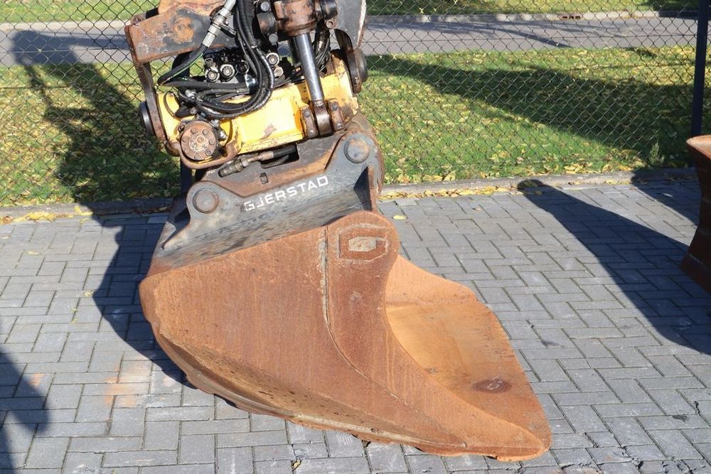 Doosan dx 140 an 2014 !