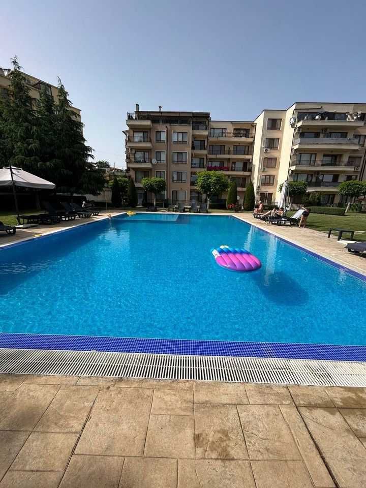 Продава се Тристаен апартамент в Варна, м-т Траката - 96 кв.м за 1563 €/кв.м - Снимка #9