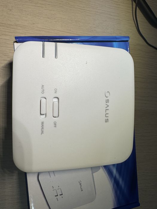 Termostat programabil, Salus, 091 FLRFV2, radio-frecventa