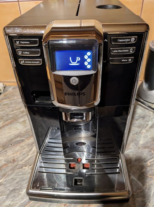 Vand espressor automat Philips EP5360, Seria 5000
