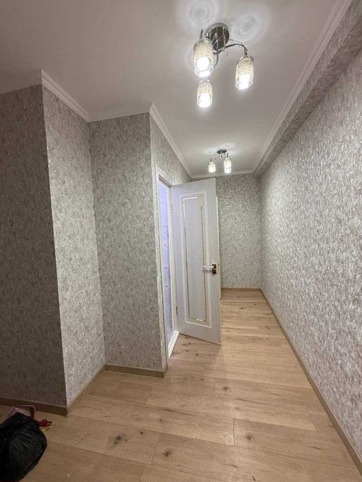 40 лет Крестик arzon kvartira sotiladi. Yashnabod Срочно продается!