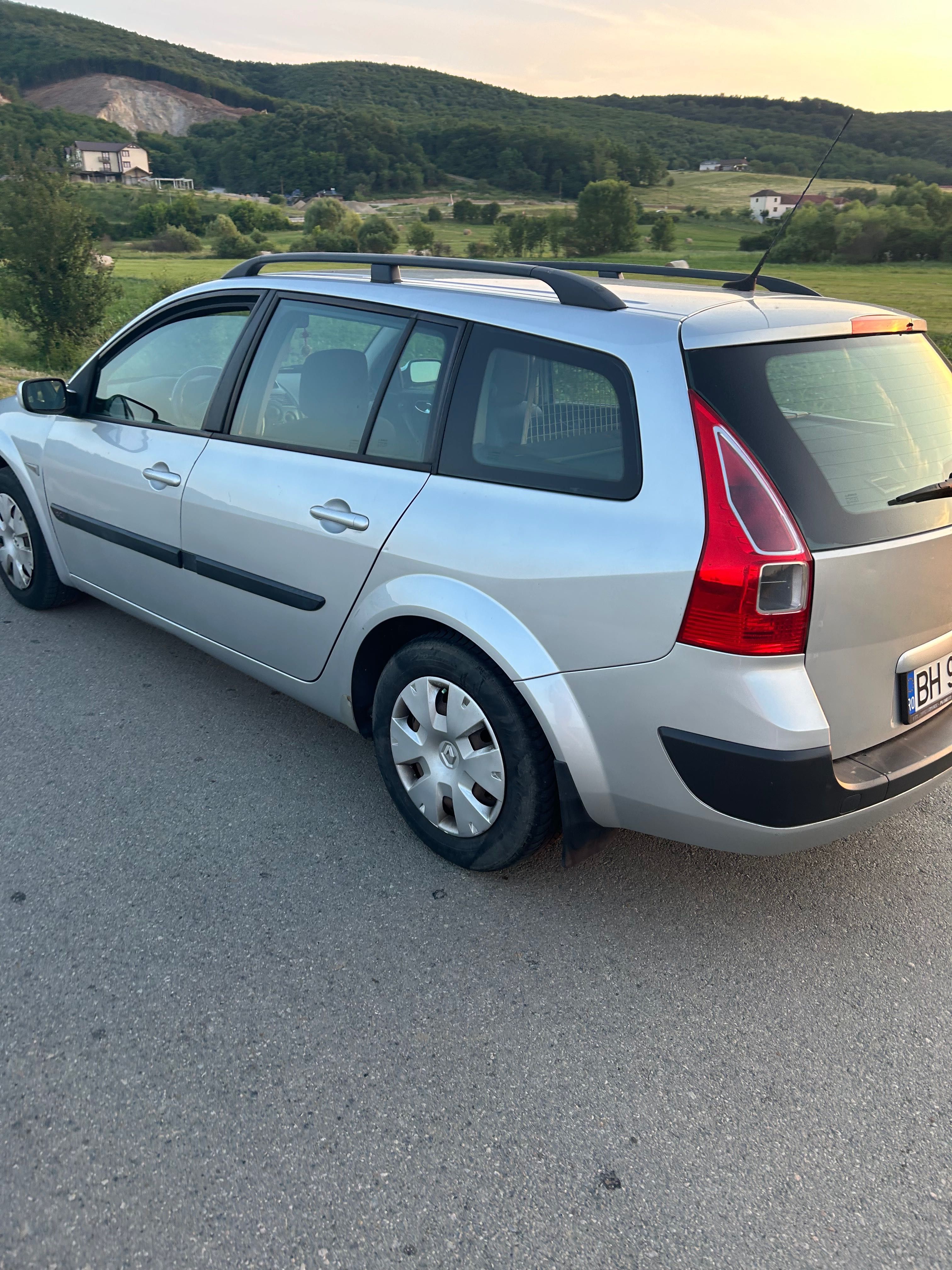 Vând Renault Megane