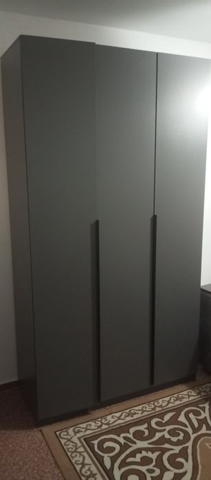 Продам шкаф в новом состояний
