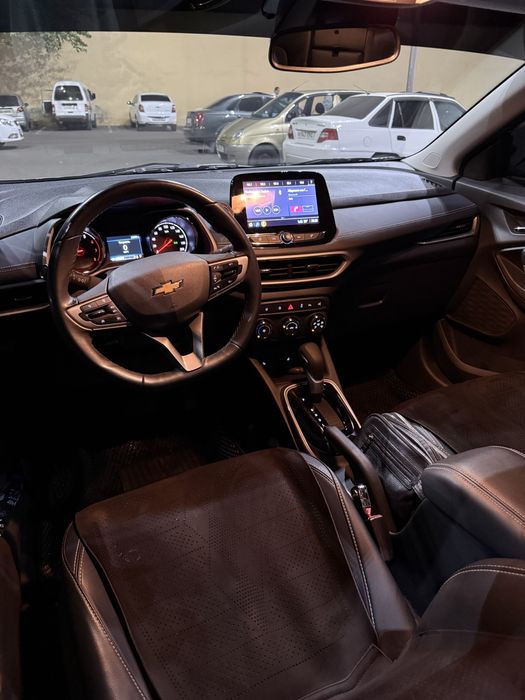 Tracker 2 Premier Plus 2024