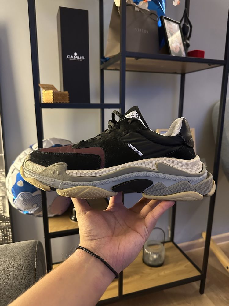 Balenciaga Triple S