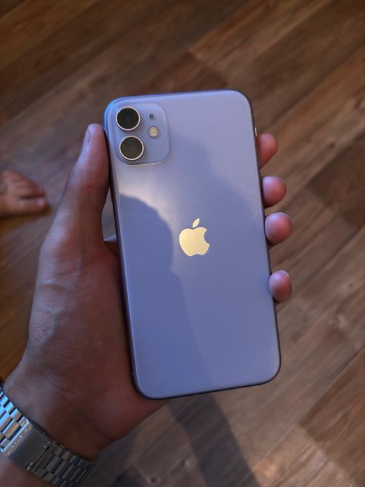 Айфон 11 64gb в идеальном состоянии