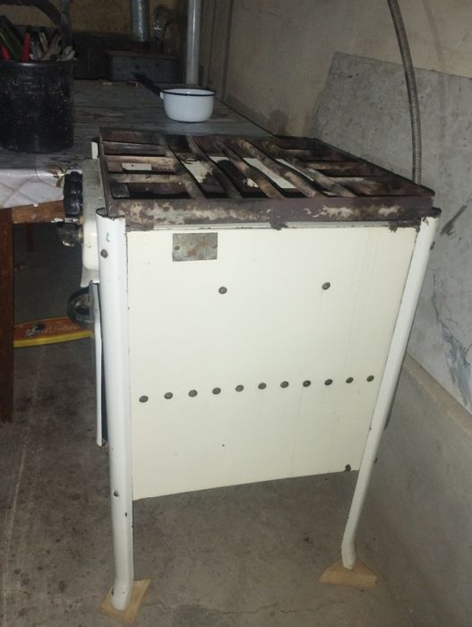 gaz plita sotiladi