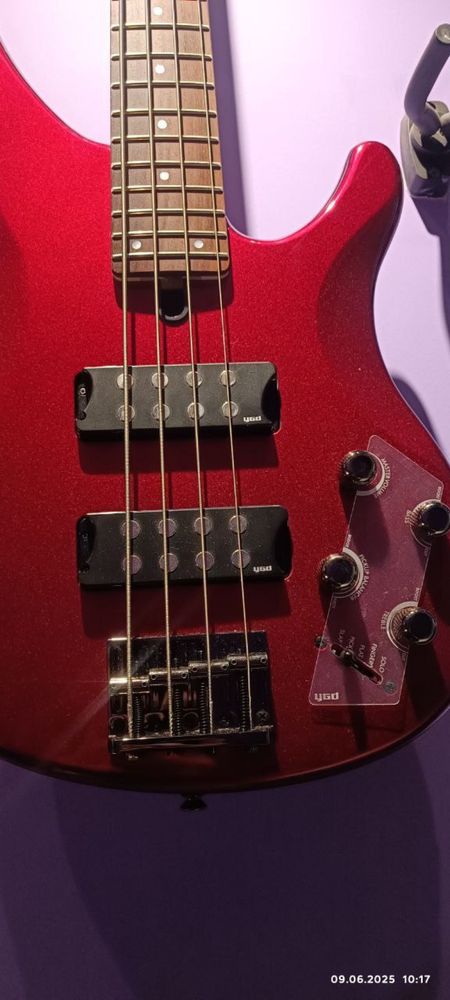 Yamaha TRBX304 бас гитара ТОРГА НЕТ