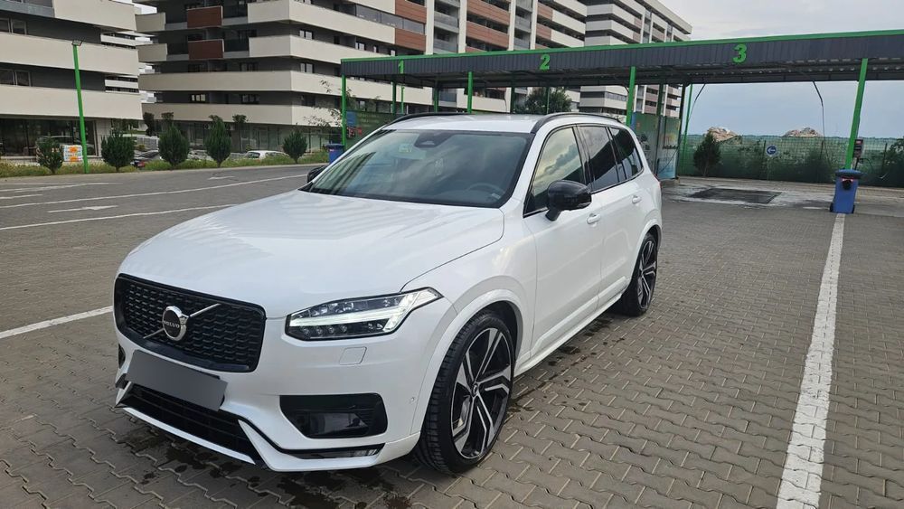 Volvo XC 90 XC90 B5 (D) AT8 AWD PLUS DARK- culoare ALB PERLAT , tva inclus